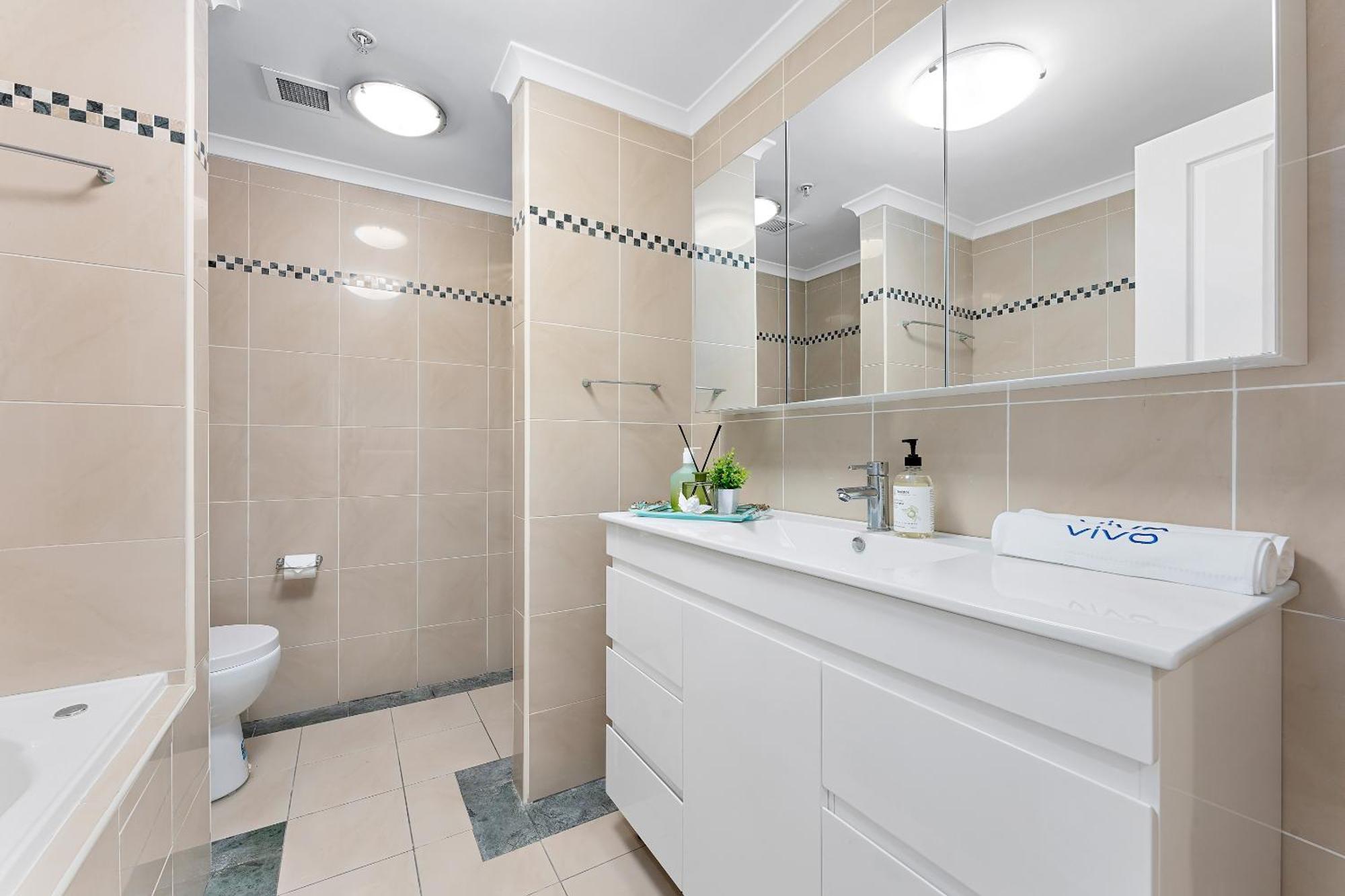 Epic Cbd View 3br Penthouse Walk To Station&shopping Centre