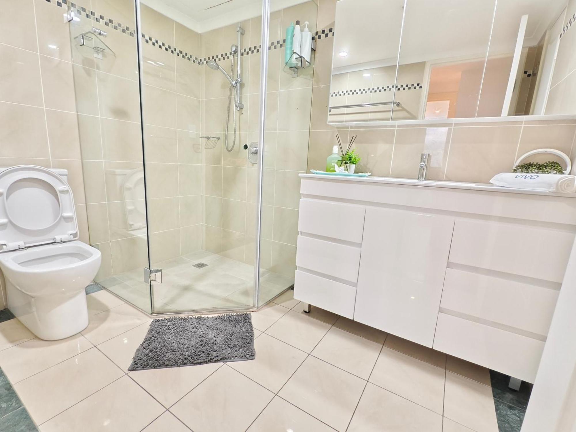 Epic Cbd View 3br Penthouse Walk To Station&shopping Centre Apartment Sydney
